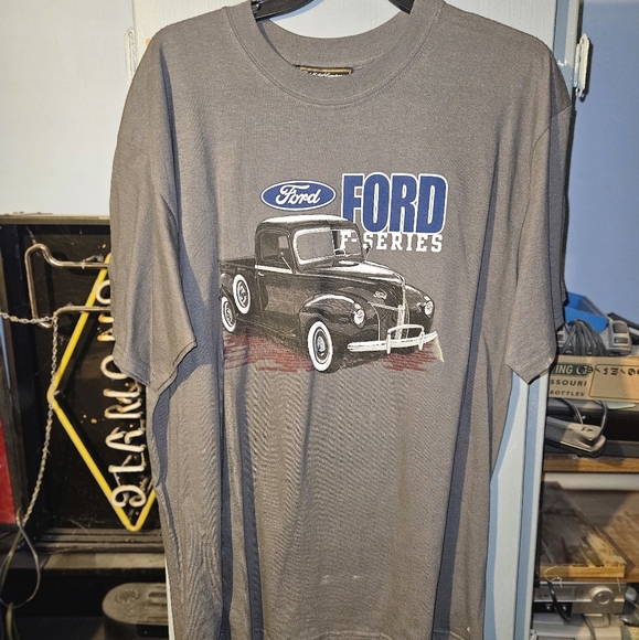 Ford F Series Pickup Truck Tee - Picture 1 of 4